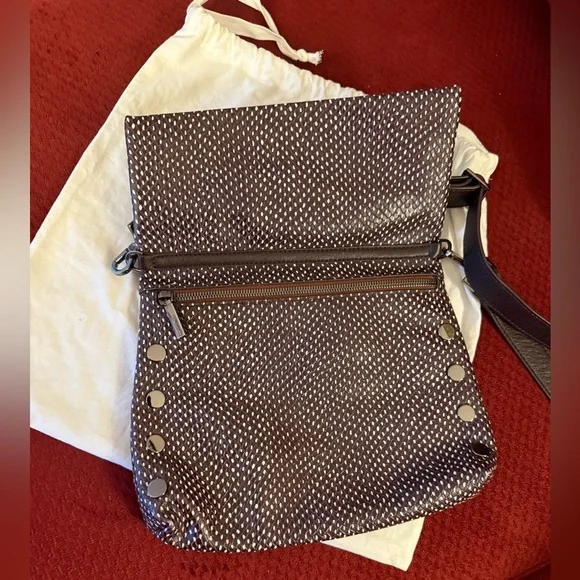 Hammitt VIP Medium Crossbody Espresso Reserve - Picture 4 of 6